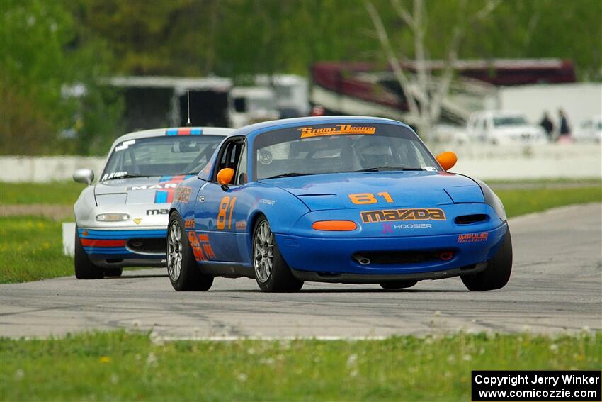 Gordon Kuhnley's and Russell King's Spec Miata Mazda Miatas