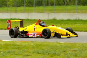 Steve Thomson's Van Diemen RF02/Mazda