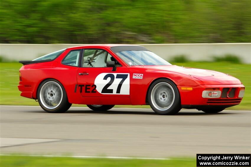 Matt Lawson's ITE-2 Porsche 944 Turbo