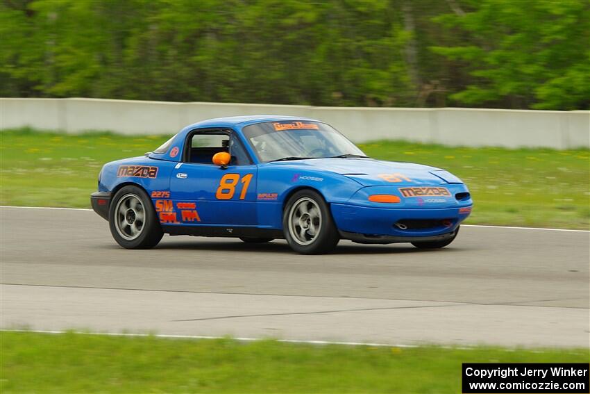 Gordon Kuhnley's Spec Miata Mazda Miata