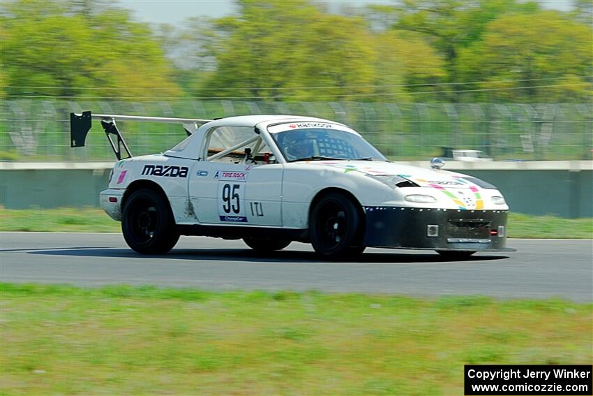 Mark Fitzpatrick's ITJ Mazda Miata