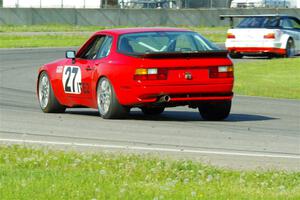 Matt Lawson's ITE-2 Porsche 944 Turbo