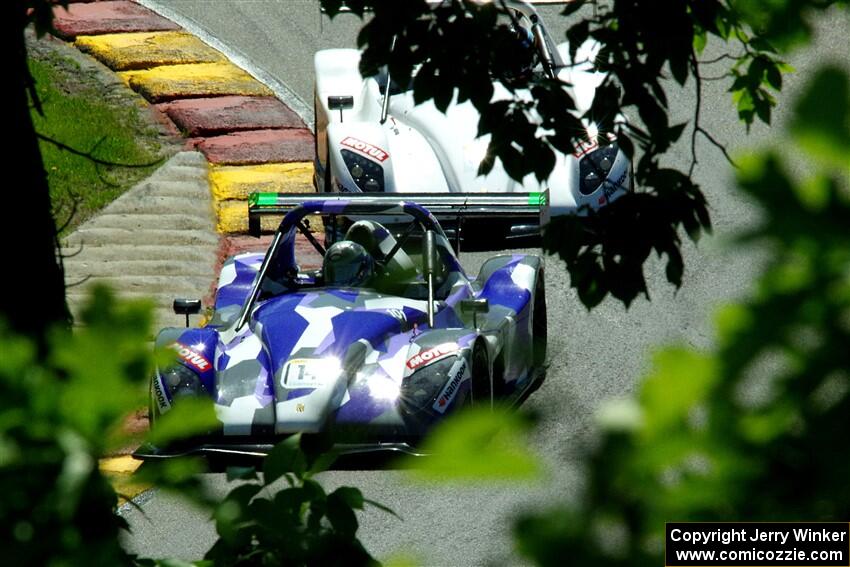 Andrew Marks' Radical SR3 RSX 1340 and Jack Yang's Radical SR3 XX 1500