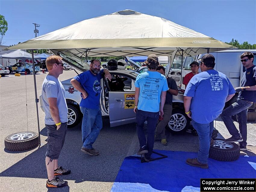 Derek Denti / Shanti Witt Acura RSX before the start of the event.