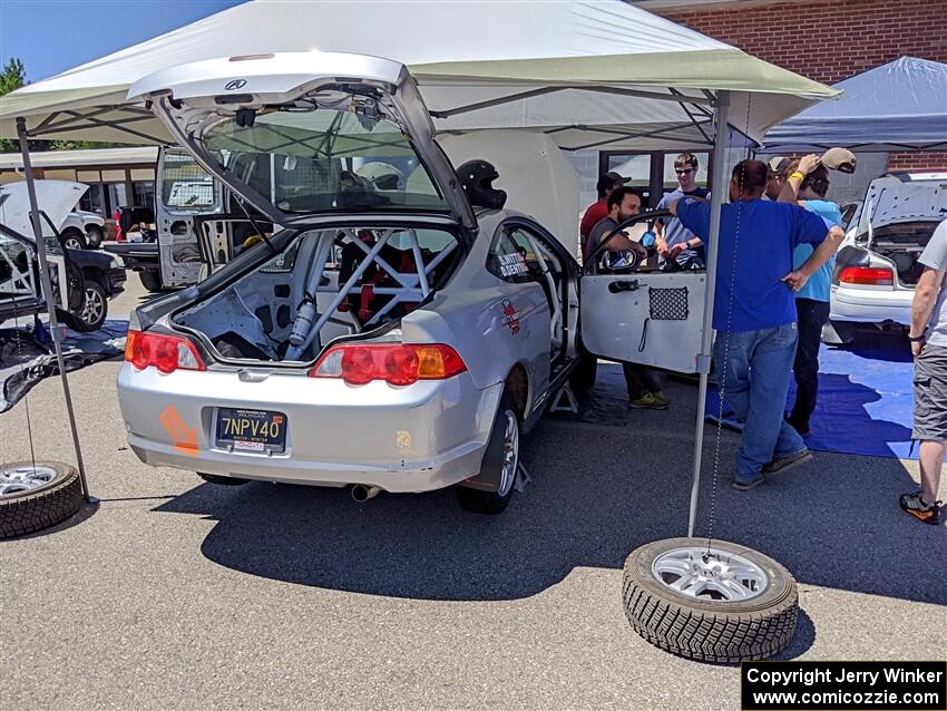 Derek Denti / Shanti Witt Acura RSX before the start of the event.