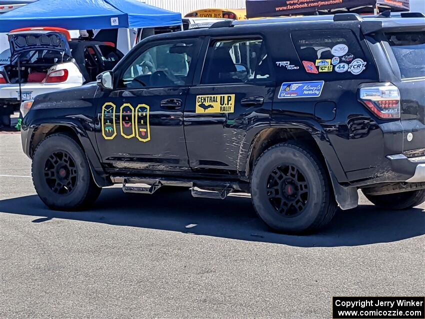 The '000' car, a Toyota 4Runner TRD, before the start of the event.