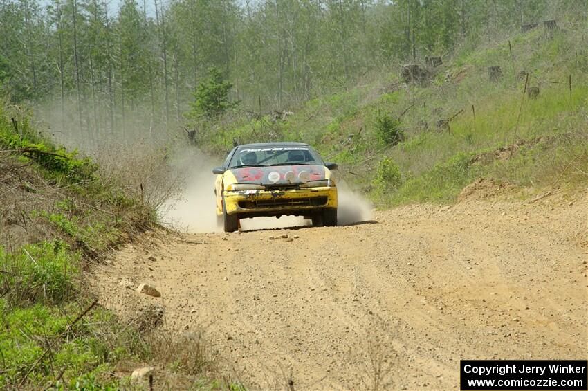Zach Richard / Eli Goethel Mitsubishi Eclipse on SS4, J5 South.