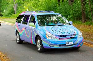 ArtCar 10 - Kia Sedona Van