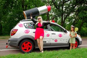 ArtCar 20 - Pontiac Vibe