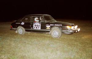 Richard Miller / Juanita Miller SAAB 900