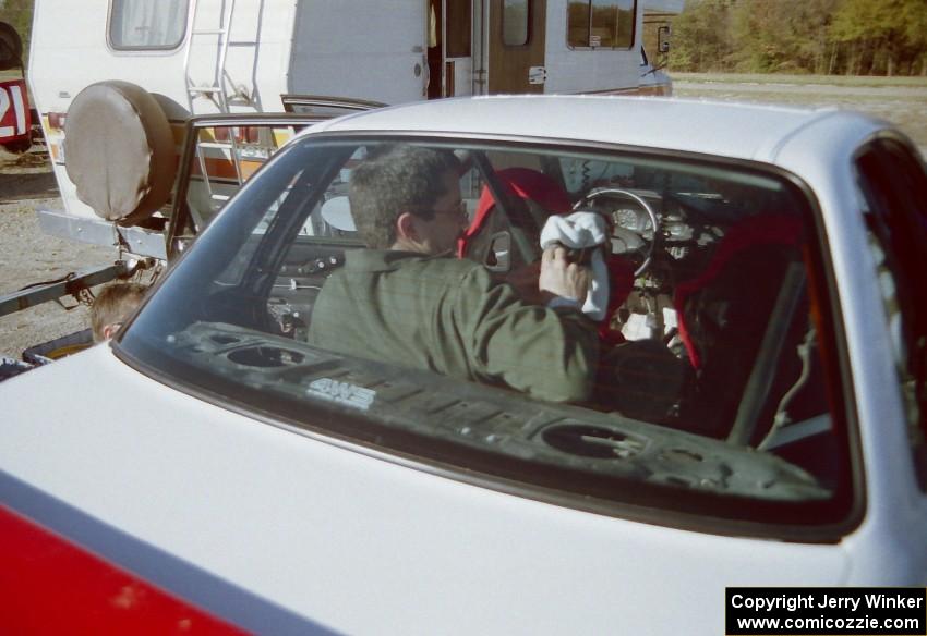 Todd Jarvey adds a camcorder to the back of his Mitsubishi Galant VR4.