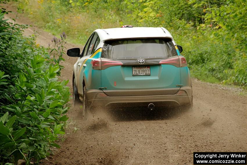 Alejandro Perusina / Andres Bautista Toyota RAV4 on SS1, Crossroads I.