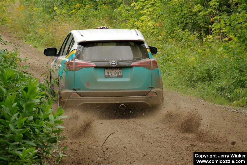 Alejandro Perusina / Andres Bautista Toyota RAV4 on SS1, Crossroads I.