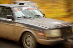 Adam Brock / Justin Brock Volvo 244 on SS14, Trouble II.