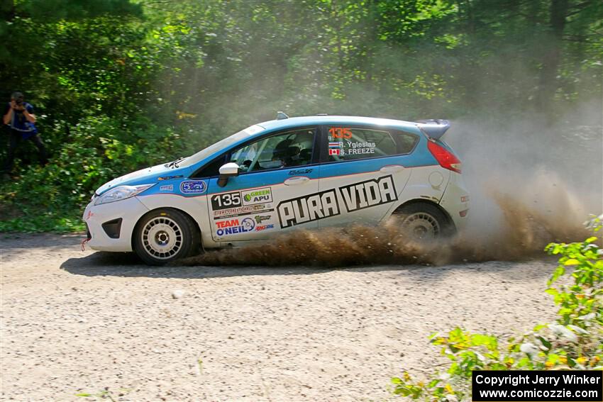 Roberto Yglesias / Sarah Freeze Ford Fiesta on SS2, Refuge I.