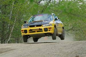 Steve Gingras / Katie Gingras Subaru Impreza on SS4, Parkway II.