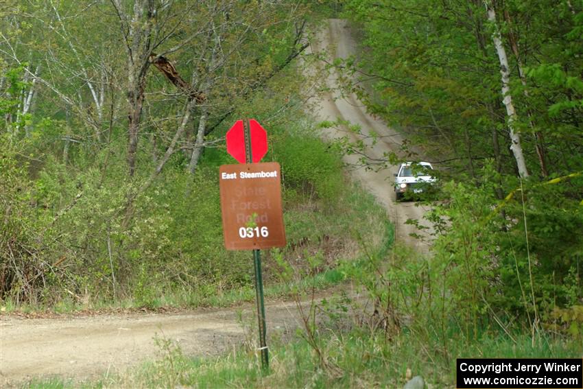 Josh Nykanen / Connor Himes VW GTI on SS4, Parkway II.