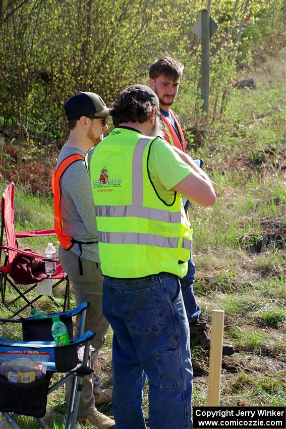 Control workers at the finish of SS6, Spur 2 Cutoff II.