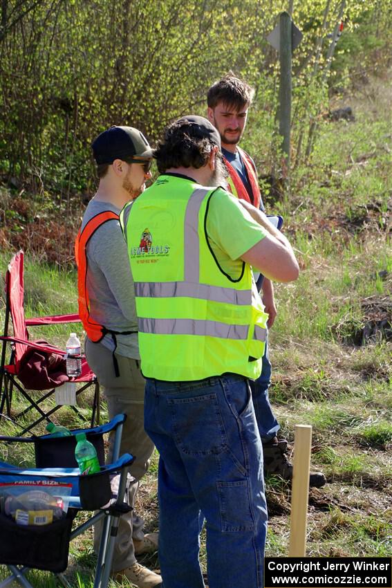 Control workers at the finish of SS6, Spur 2 Cutoff II.