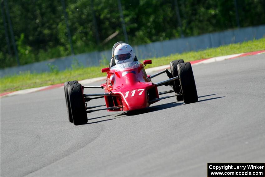 John Webb's Van Diemen RF85 Formula Ford
