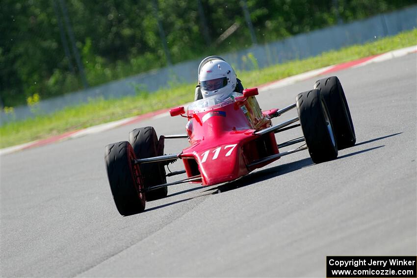 John Webb's Van Diemen RF85 Formula Ford