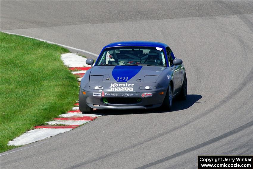 Aaron Jongbloedt's Spec Miata Mazda Miata