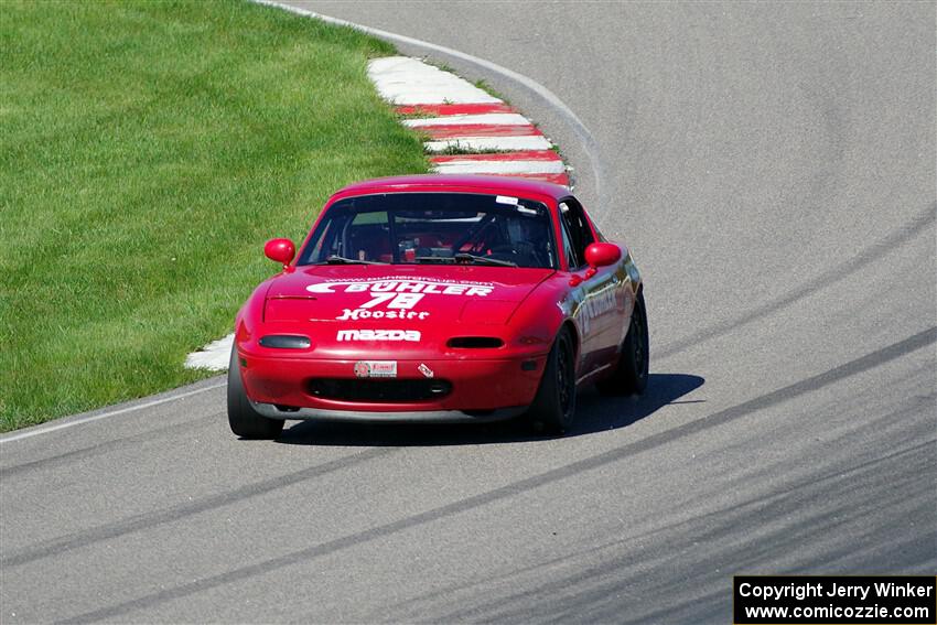Garrett Taylor's Spec Miata Mazda Miata