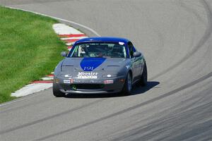 Aaron Jongbloedt's Spec Miata Mazda Miata