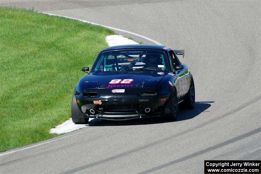 Cody Lindman's STL Mazda Miata
