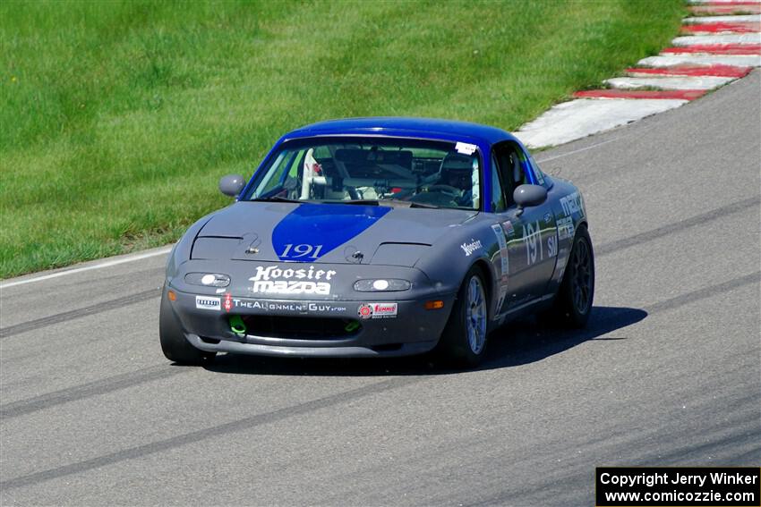 Aaron Jongbloedt's Spec Miata Mazda Miata