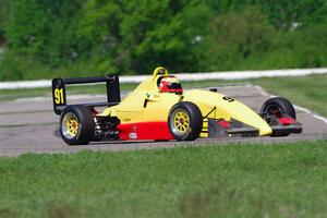 Mike Fowler's Van Diemen RF96 Formula Continental
