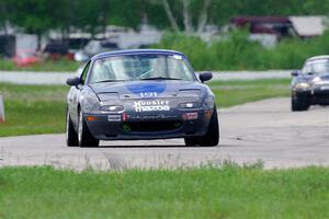 Aaron Jongbloedt's Spec Miata Mazda Miata