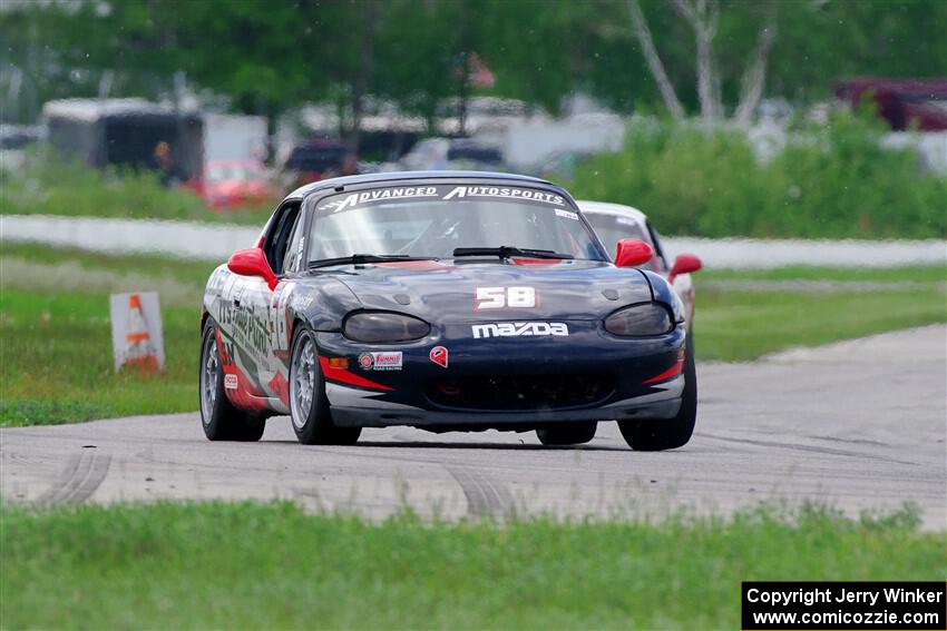Austin Pearce's Spec Miata Mazda Miata