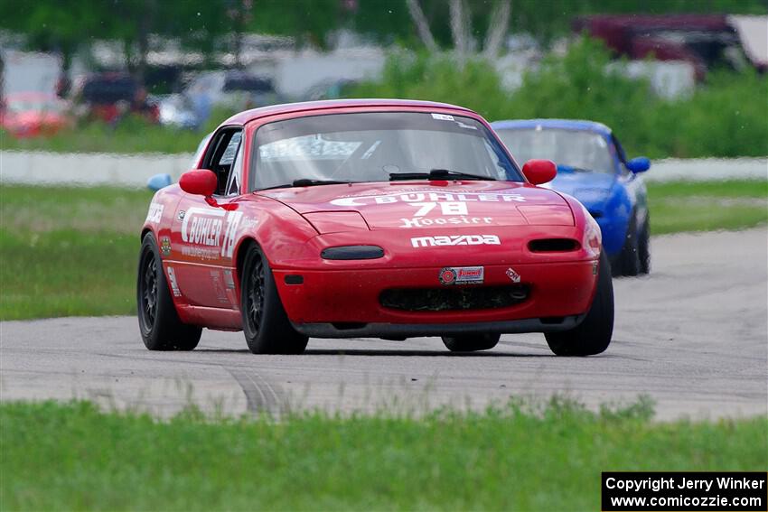 Garrett Taylor's Spec Miata Mazda Miata