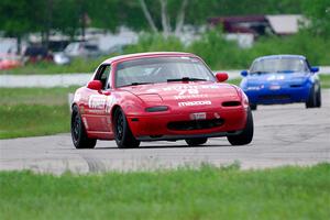 Garrett Taylor's Spec Miata Mazda Miata