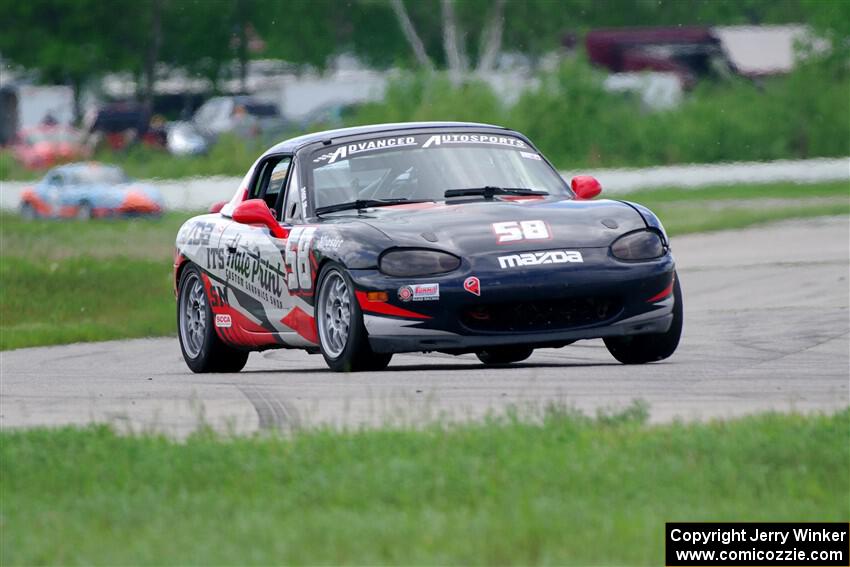 Austin Pearce's Spec Miata Mazda Miata