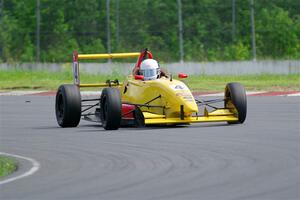 John Janssen's Formula Continental Van Diemen RF02/Mazda