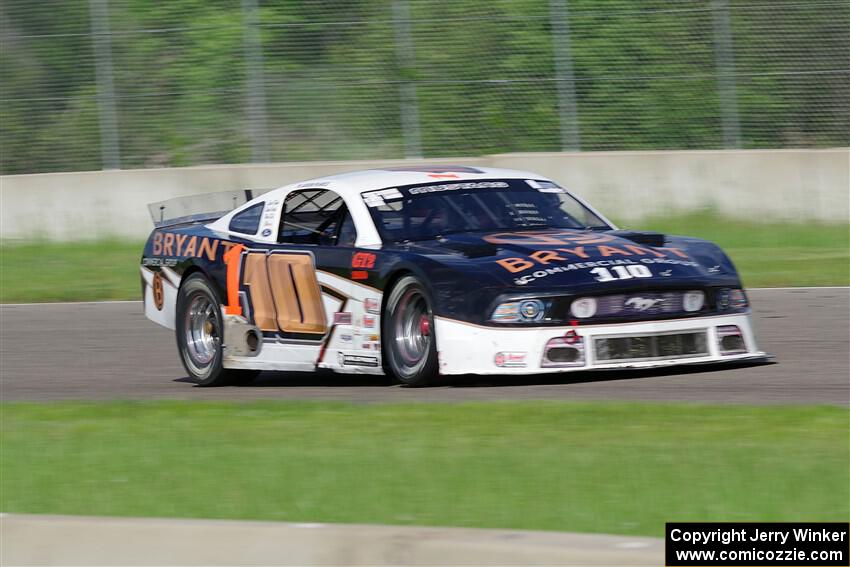 Jason Pearce's GT-2 Ford Mustang