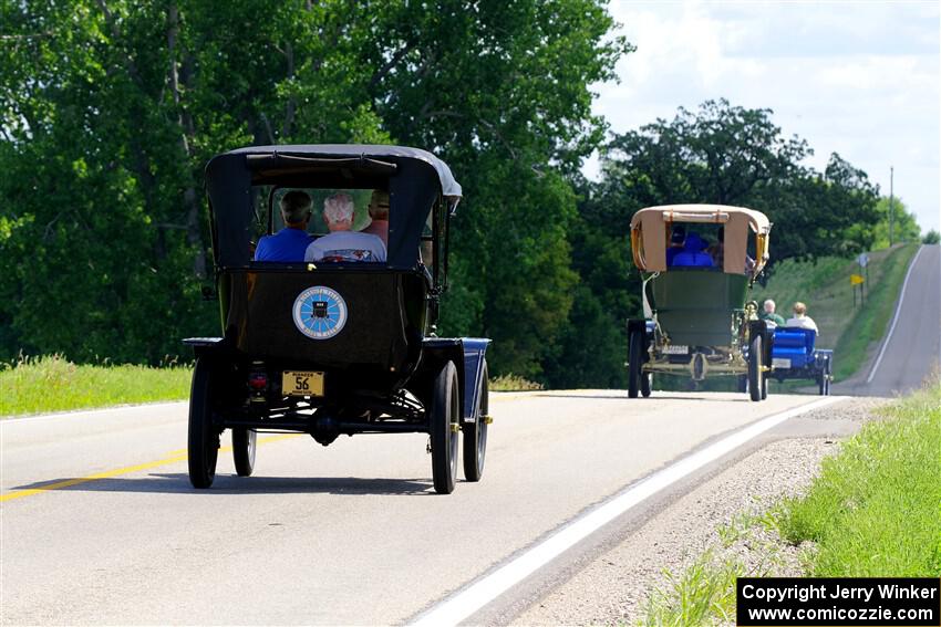 Angie Smith / Vince Smith 1912 Maxwell, Nathan Smith's 1905 Ford and ???'s Ford Model T