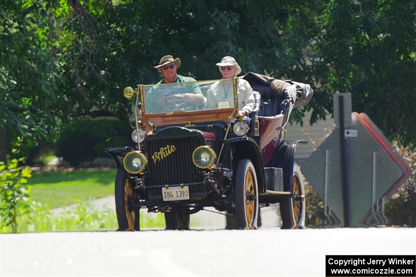 Robert Lederer's 1908 White