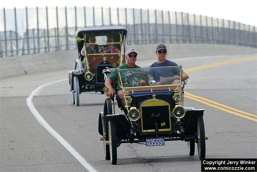 Dave Mickelson's 1911 Maxwell and Ron Fishback's 1912 Maxwell