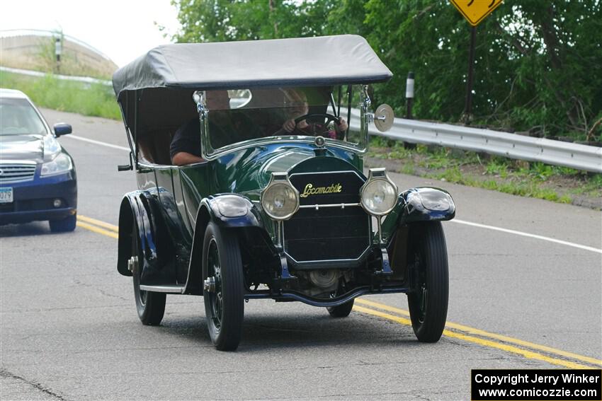 Greg Lundeen's 1915 Locomobile