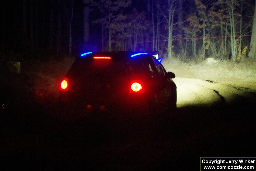 Scott James / Michelle Donovan VW GTI finishes SS6, Quinnan-Sage Creek II.