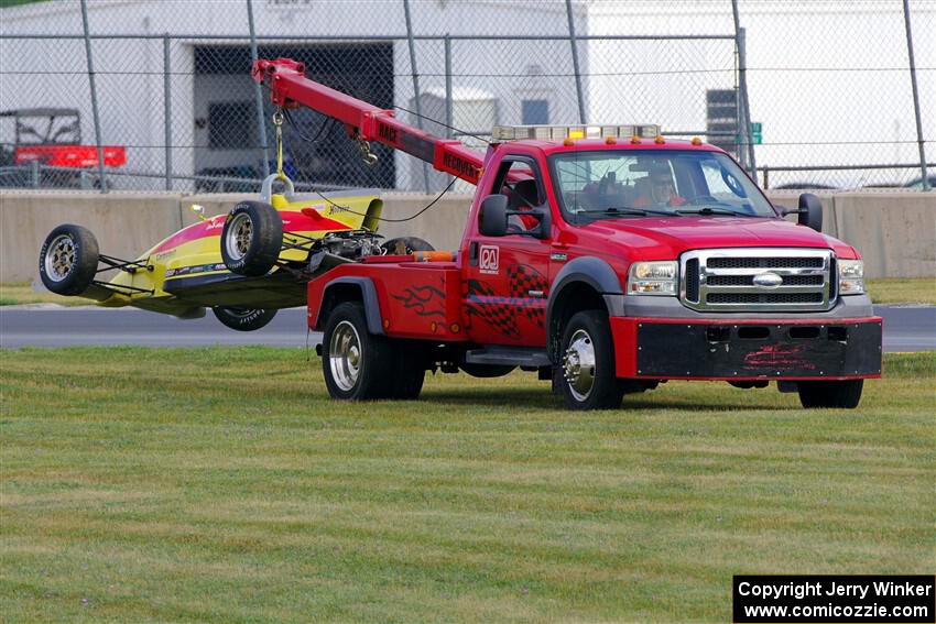 Dave Weitzenhof's Citation 95SFZ comes in on the wrecker.