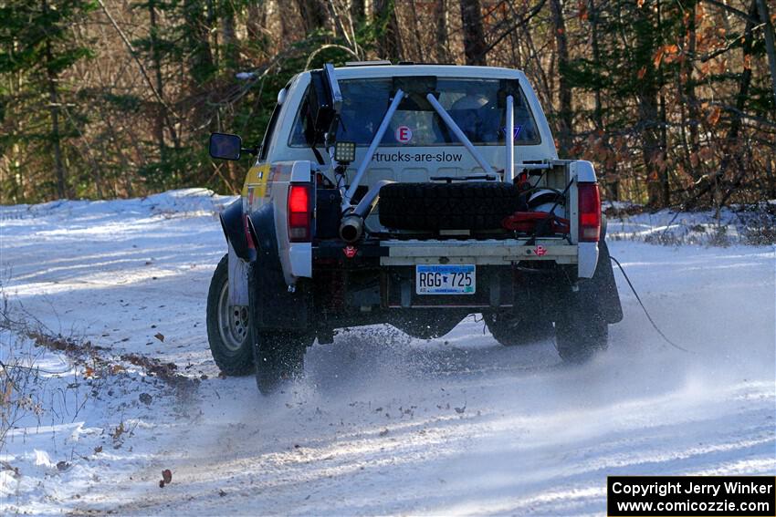 Scott Parrott / Shawn Silewski Chevy S-10 on SS1, Nemadji Trail East.
