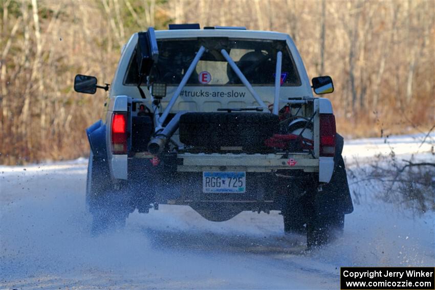 Scott Parrott / Shawn Silewski Chevy S-10 on SS2, Nemadji Trail West.