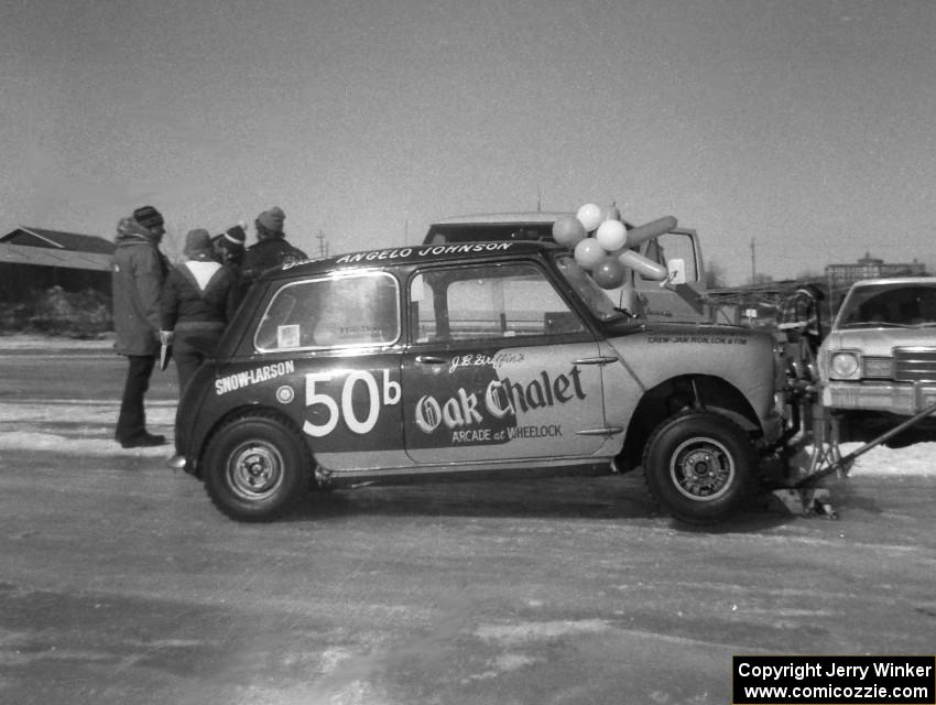 Ron Verhaagen Sr.'s Austin Mini-Cooper