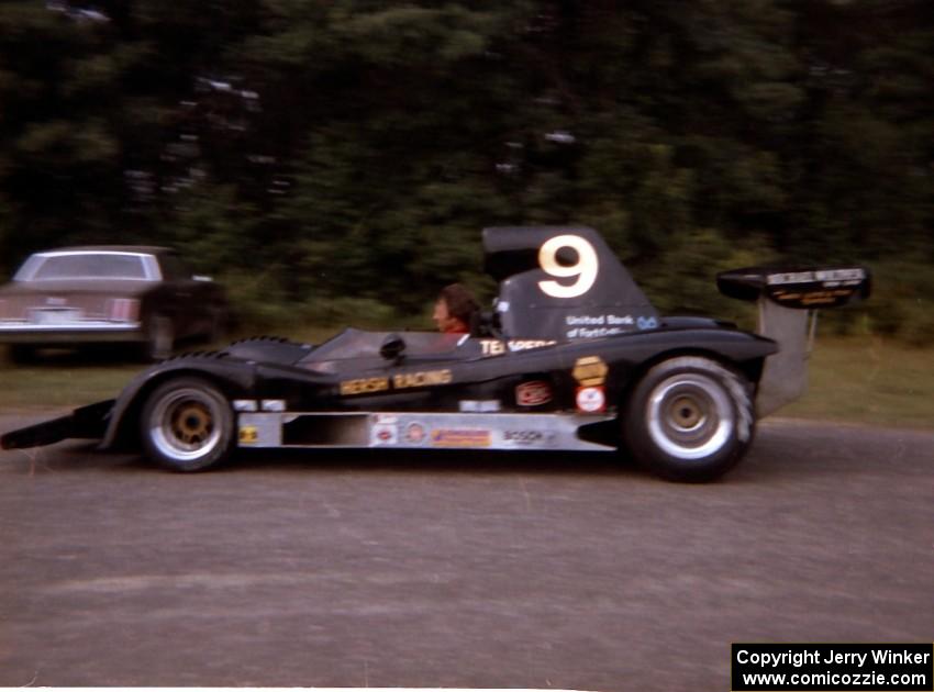 Bill Tempero's Lola T-333CS