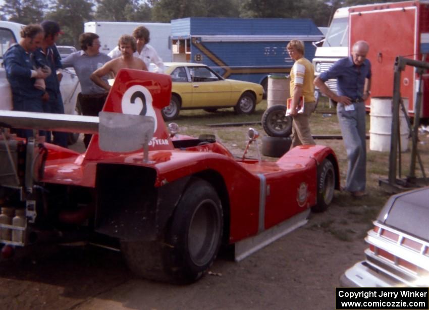 Geoff Lees' VDS Lola T-333CS