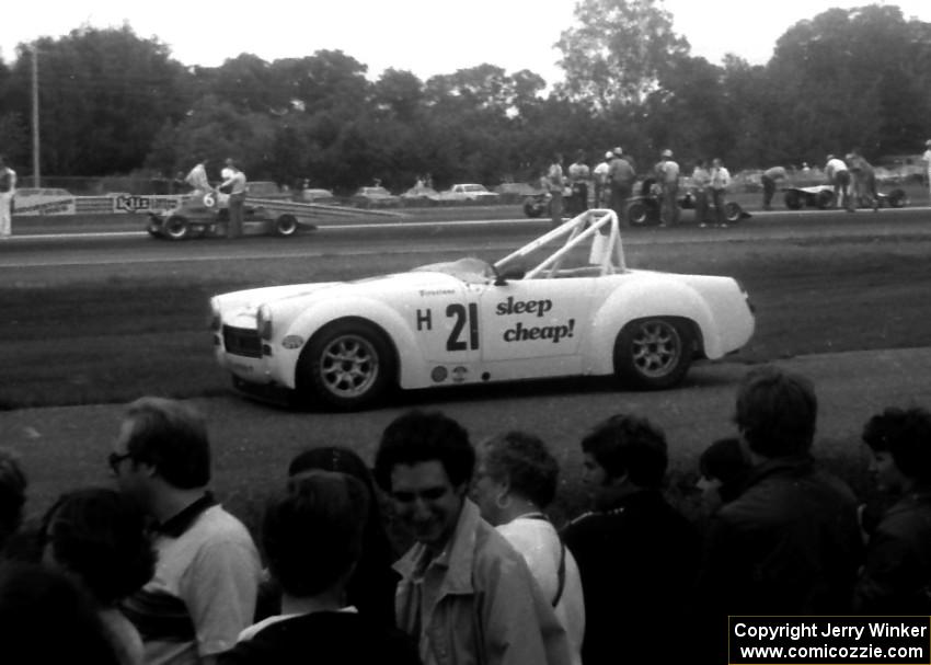 Cat Kizer won H-Prod. in her Austin-Healey Sprite